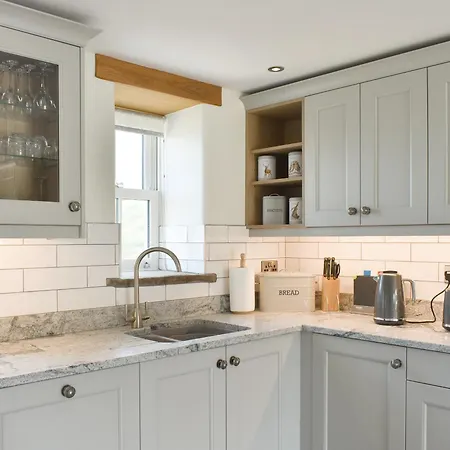 Deer Park - Uk33360 *